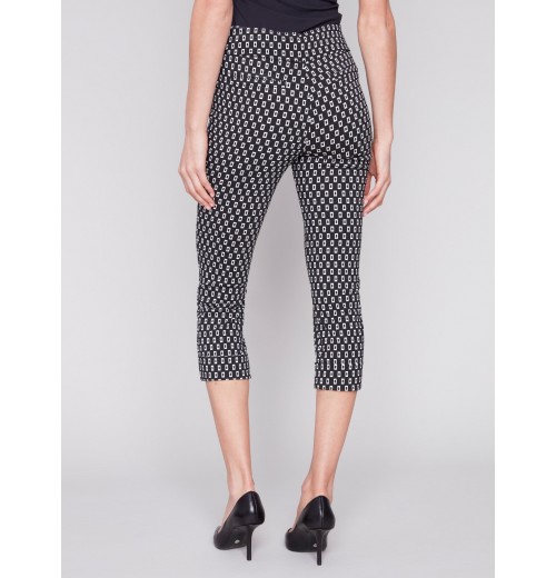 Printed Stretch Pull-On Capri Pants - White Tiles